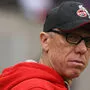 Peter Stöger könnte schon bald wieder mit Köln-Kappe zu sehen sein.