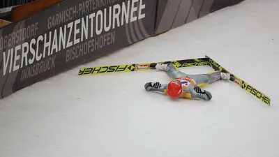 Richard Freitag stürzte in Innsbruck