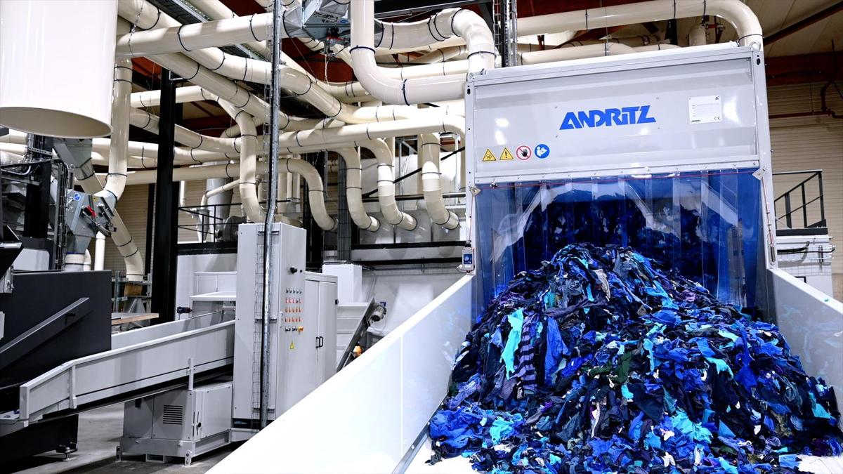 Eine Recycling-Anlage für Textilien der Andritz AG