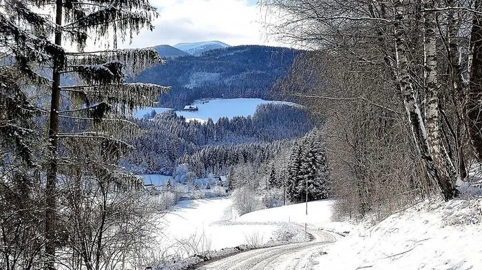 Paisberg mit Blick auf den Größingberg