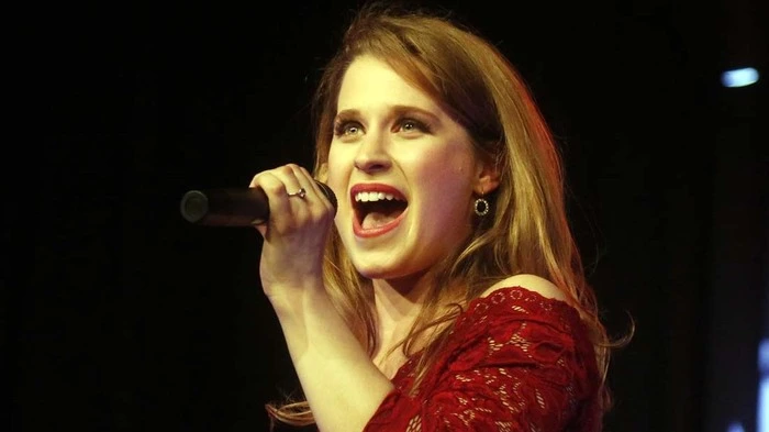 Anja Wendzel, aufgehender Musicalstern aus Fürstenfeld, ist 2014 zum letzten Mal in ihrer Heimatstadt aufgetreten.