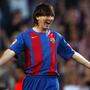 Lionel Messi jubelt über das erste Pflichtspieltor seiner Karriere