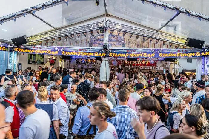 Volles Haus bei der „Starkstormbar“
