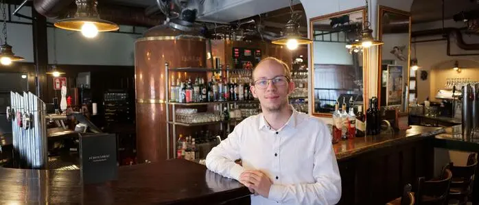 Mit gerade einmal 23 Jahren hat Daniel Balogh viel Risiko auf sich genommen und führt das Fürstenbräu seit Februar 2026 weiter
