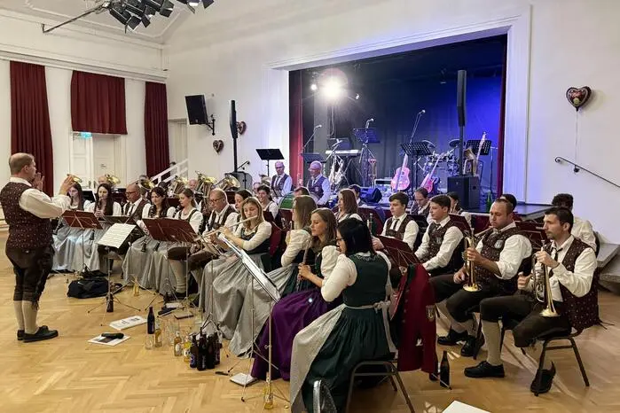 Für die „zünftige Musi“ sorgten der Musikverein Dechantskirchen.