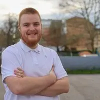 Der gebürtige Feldkirchner Sebastian Steinwender lebt und arbeitet in Villach und tritt für die KPÖ 2027 als Spitzenkandidat an