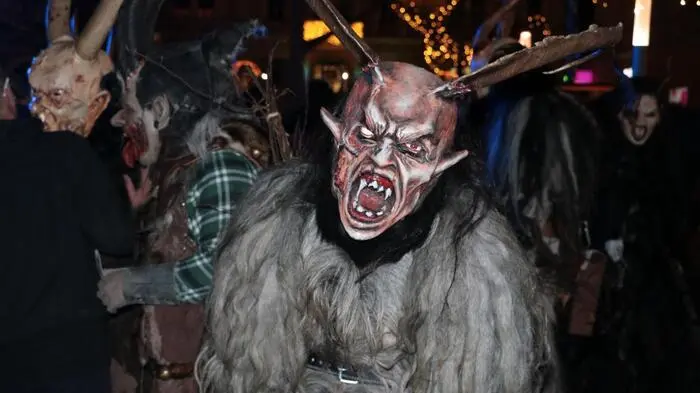 Am Freitag waren mehr als 250 Perchten in 24 Gruppen beim Gleisdorfer Perchtenlauf am Start.