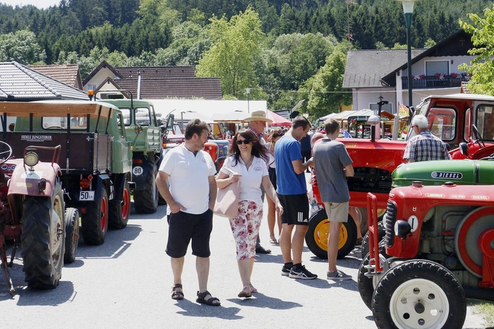 ...der Dorfgemeinschaft Schwarzmannshofen in der Gemeinde Bad Blumau statt findet.
