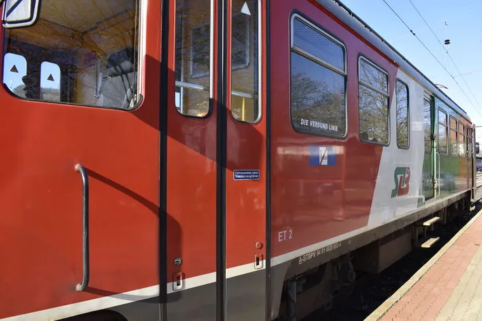 Nun bummelt der „Dschungelexpress“ als Touristenattraktion am Wochenende und an Feiertagen.
