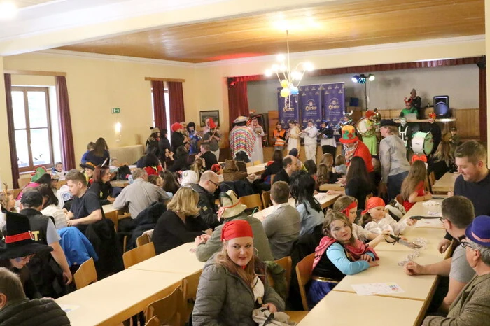 Der Sportclub (SC) Kappel lud am Sonntagnachmittag zum Kinderfasching in das Gemeinschaftshaus von Passering. 
