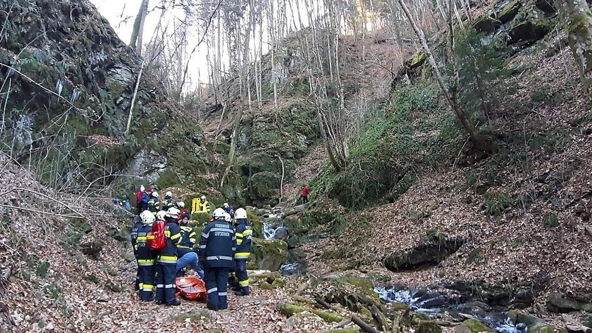 Die Feuerwehr Leutschach rückte mit 26 Mann aus