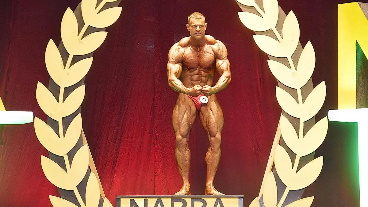 Klaus Drescher: Most Muscular Pose bei der Vorstellungsrunde