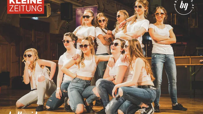 Maturaball der HLW ORG Schulschwestern - klicken Sie sich durch.