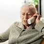 Die Betrüger melden sich am Telefon und klingen meist sehr überzeugend (Sujetbild)