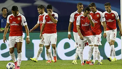 Hängende Köpfe bei Arsenal nach der historischen Pleite