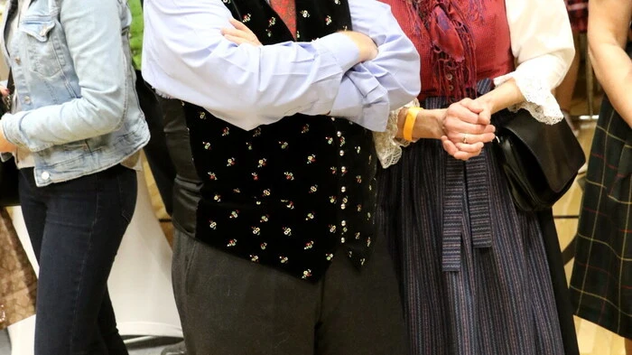 Es ist immer dasselbe Bild: Wenn die Bauernschaft zum Ball lädt, bleiben die Besucher nicht aus.