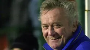 GEPA-0302053624 - LARA,TUERKEI, 03.JAN.05 - FUSSBALL - Trainingslager JEF United Ichihara. Bild zeigt Trainer Ivica Osim (JEF United) Foto: GEPA pictures/ Aleksandar Djorovic