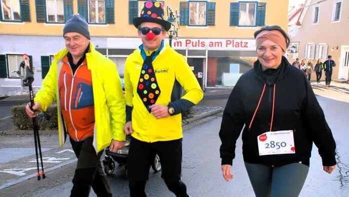 Der letzte Tag eines Jahres beginnt mit der Teilnahme am „Rote-Nasen-Lauf“. Das behaupten so manche Sport- und Laufbegeisterte im Kulmland. Am Silvestertag, dem 31. Dezember, fand in Pischelsdorf bereits der siebente „Rote-Nasen-Lauf“ statt.