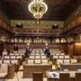 Der Sitzungssaal des Grazer Gemeinderats - Die 125 Jahre alten Holzvertäfelungen werden denkmalgerecht saniert