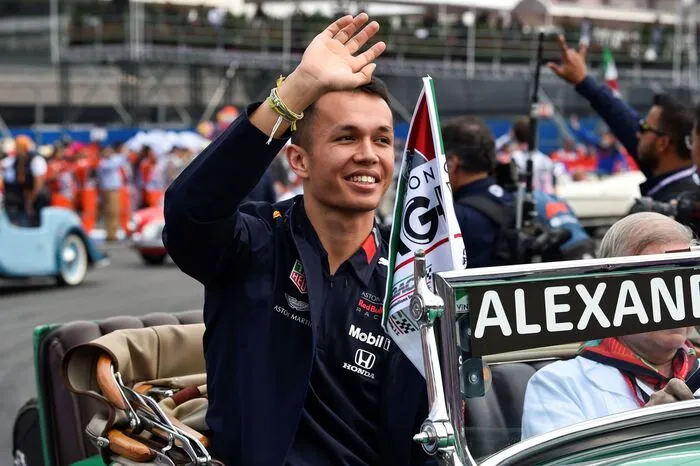 Alex Albon, Red Bull Racing