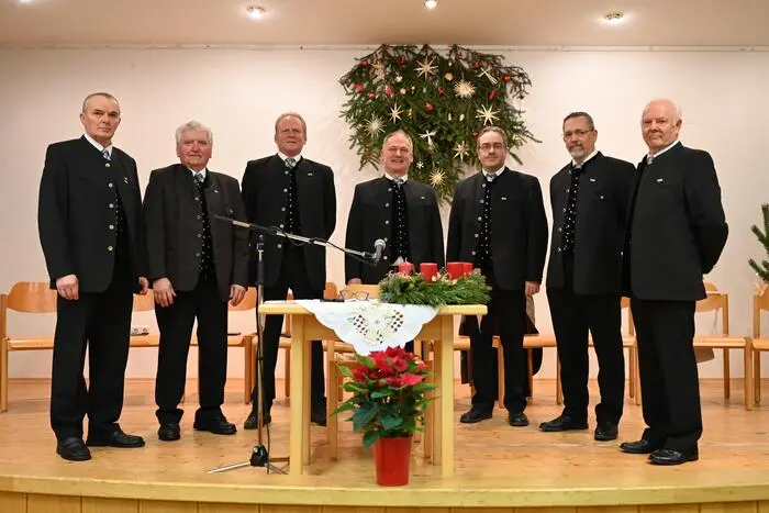 Doppelquartett Höfling unter der Leitung von Karl Rauter.