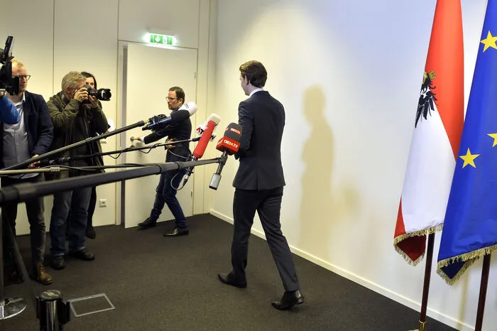 Sebastian Kurz traf gestern mit Matthias Strolz, am Samstagvormittag mit Peter Pilz und zu Mittag mit Heinz-Christian Strache zusammen. Sonntagabend steht noch ein Gespräch mit Christian Kern am Programm.