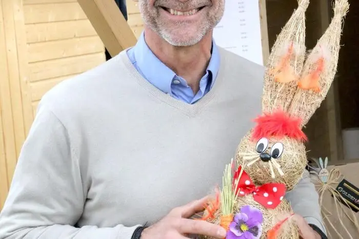 ... welcher in Zusammenarbeit mit Ostermarkt-Koordinator Gernold Kloiber (Foto) den Markt auf die Beine stellte.
