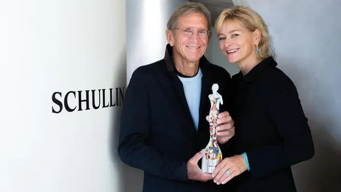 Wenn Hans und Anne Marie Schullin ihre neue Kollektion vorstellen, wird es spektakulär - so auch dieses Mal im Grazer Theaterhaus ...