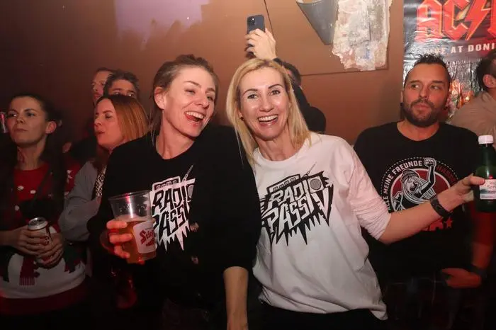 Beste Stimmung und Spenden für den guten Zweck: Dafür steht das Rohe Fest