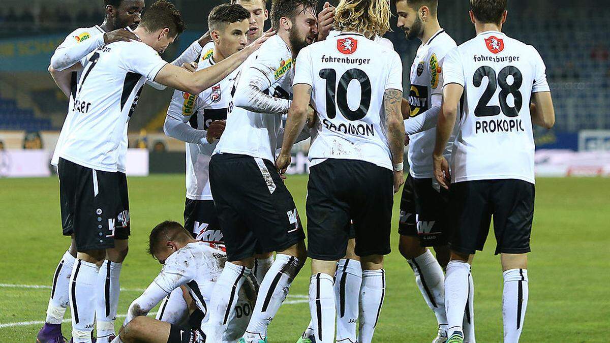 Die Altacher bleiben Sturm Graz weiter auf den Fersen