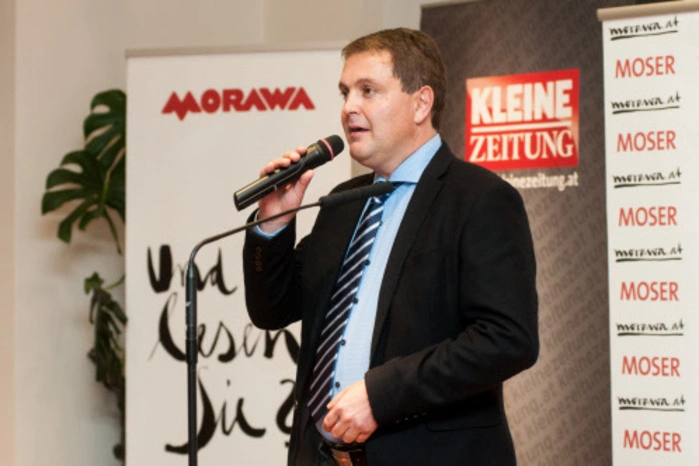 Auch Robert Kindig, Deutschlehrer am Grazer BRG Petersgasse und Initiator des Abends, freute sich über ein volles Haus.