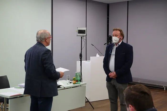 Angelobung des neuen ÖVP-Gemeinderates Herbert Steiner, er kommt statt Gerlinde Percht. Sie trat Anfang des Jahres zurück.