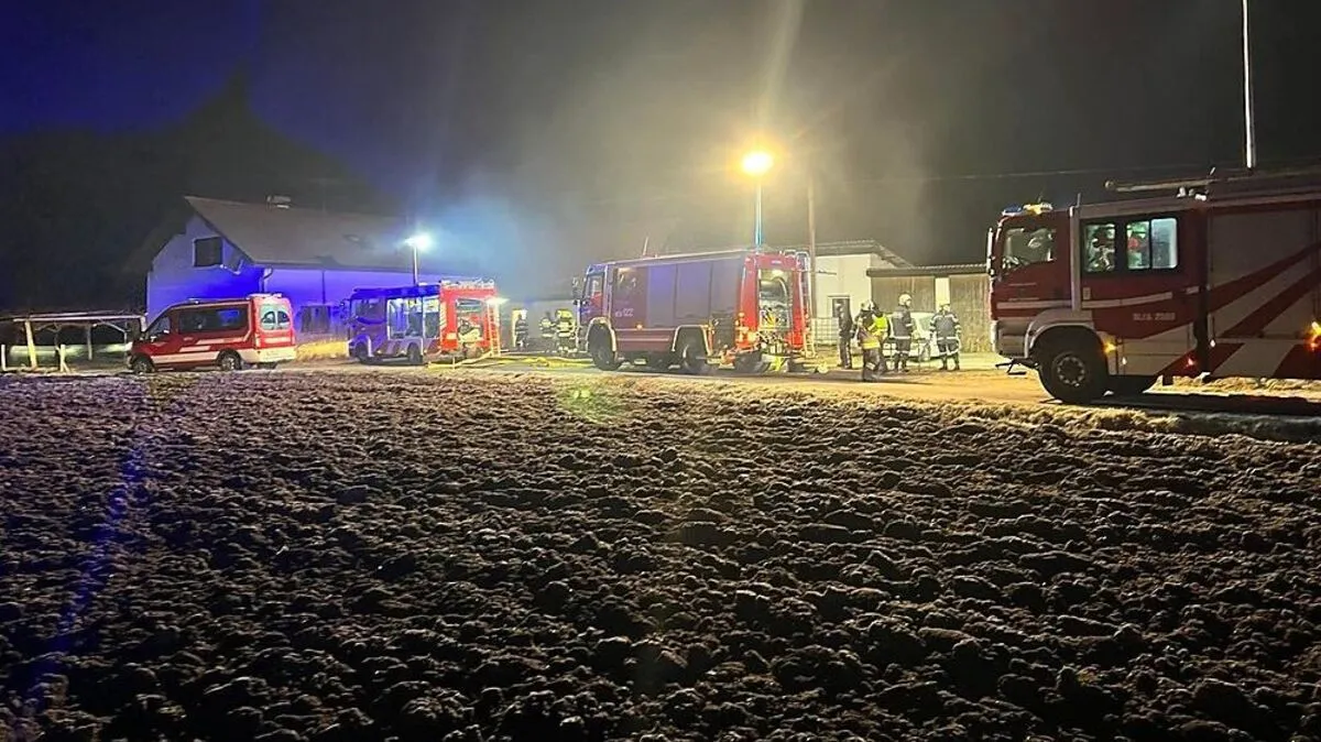 Insgesamt 46 Kräfte der Feuerwehren standen bei dem Brandereignis im Einsatz