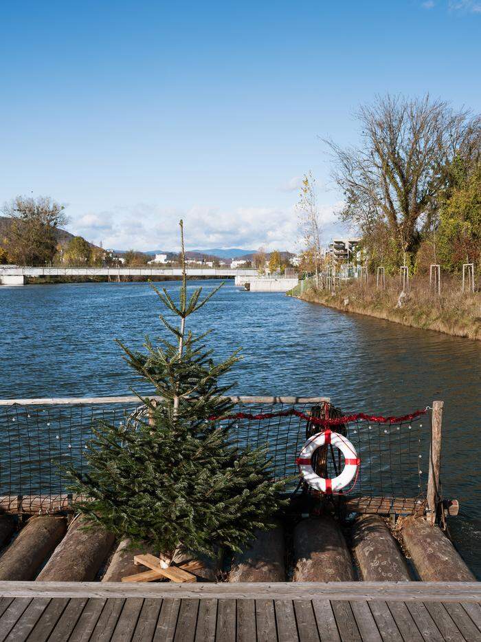 Floßfahrten | Graz zu Fluss: Heuer werden im Advent Floßfahrten angeboten