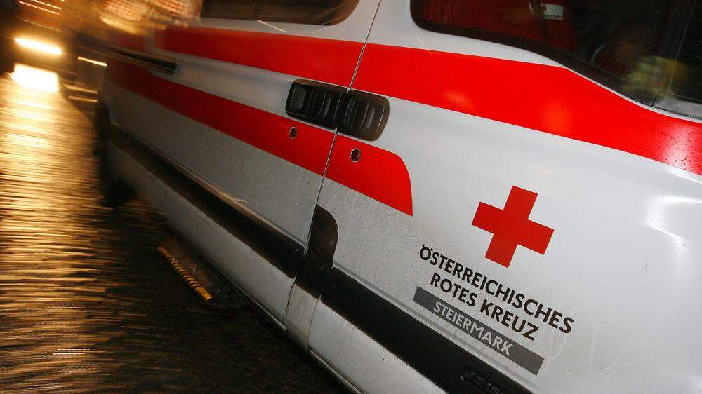 Das Rote Kreuz führt die Erstversorgung durch