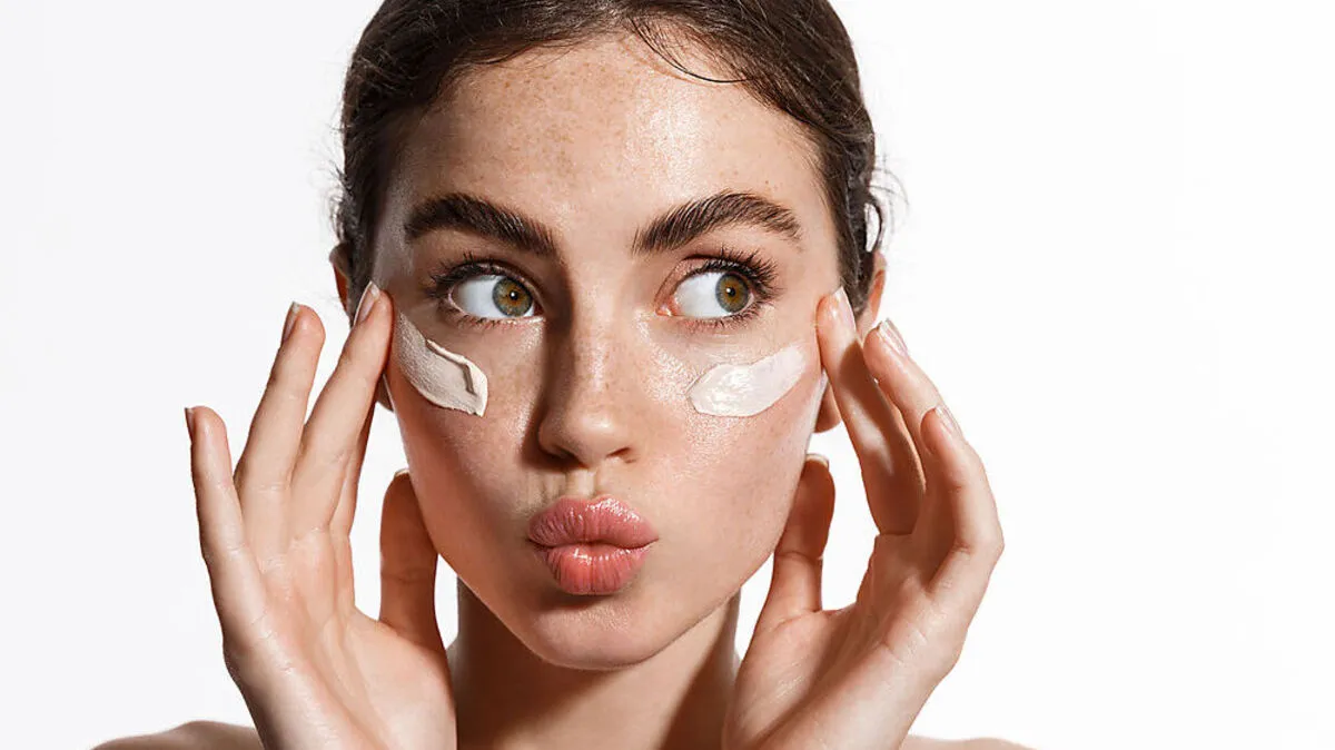 Gerade im Winter braucht die Haut besondere Pflege
