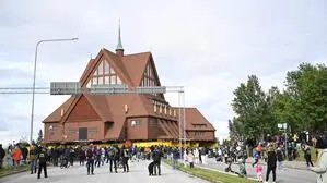 Der Umzug der Kirche war ein richtiges Spektakel