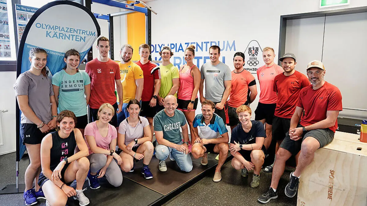 Das rot-weiß-rote Para-Ski-Nationalteam um Chefcoach Markus Gutenbrunner schwitzt im Olympiazentrum in Klagenfurt
