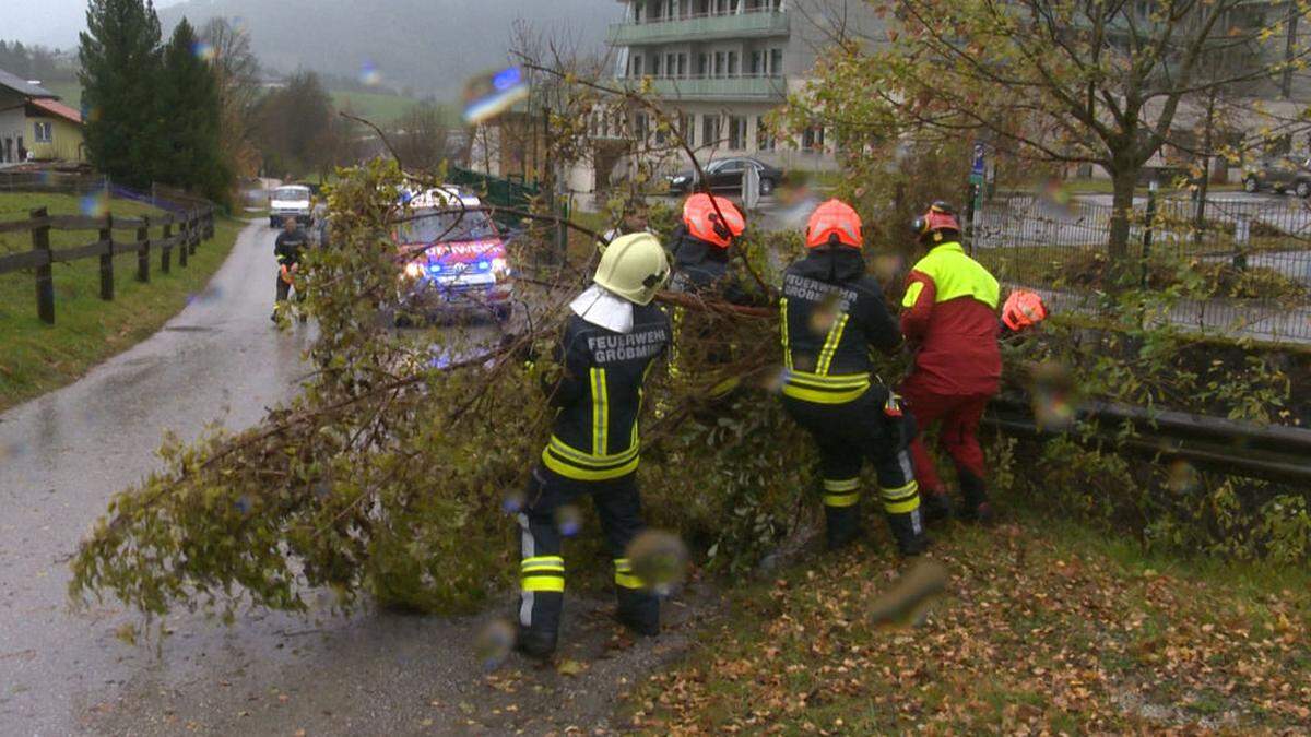 Mittlerweile hat sich der Sturm abgeschwächt.