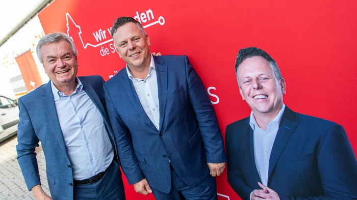 Mutmacher: Landesparteichef Lang und Stadtparteiobmann Ehmann waren vor dem Parteitag in Sommerfest-Laune.