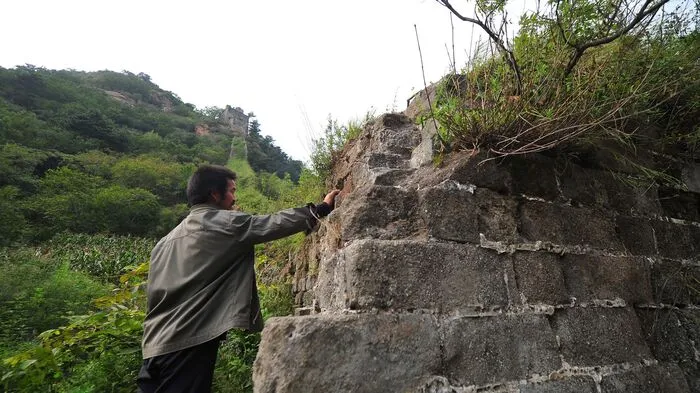 Ein wildromantischer Abschnitt der Chinesischen Mauer wurde "planiert".