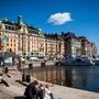 Pflichtbewusste Schweden? Der Nybroplan, ein zentraler Platz in Stockholm, ist in Coronazeiten weit weniger belebt als sonst 