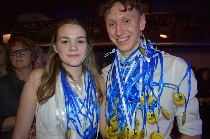 Elena Kreuz und Niklas Welser wurden zur Ballkönigin und zum Ballkönig gekürt.
