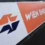 ++ THEMENBILD ++ ZU APA0010 VOM 29.8.2022 - Das Logo von "Wien Energie" am Hauptsitz des Energieversorgers am Montag, 29. August 2022. Wien Energie ist wegen der gestiegenen Gro§handelspreise fr Gas und Strom in Finanzschwierigkeiten geraten.