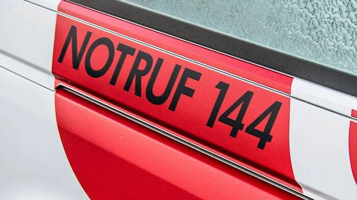 Der Mann wurde von der Rettung ins UKH Klagenfurt eingeliefert (Symbolfoto)