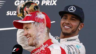 Hamilton duscht Vettel