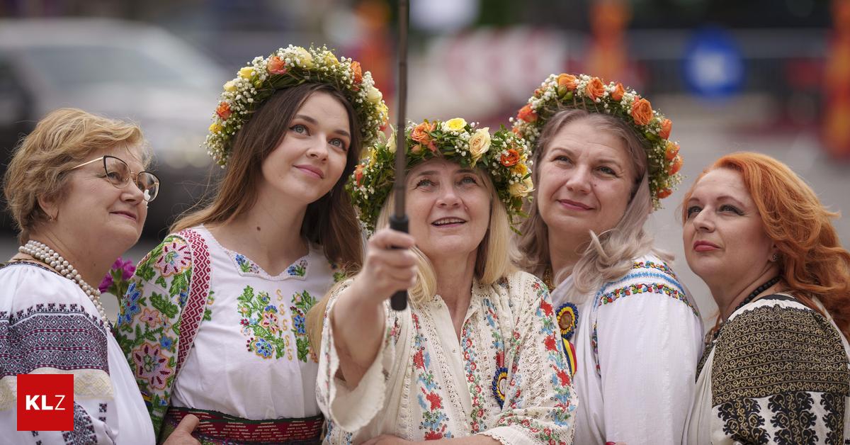 Romania accuses Louis Vuitton of copying the blouse