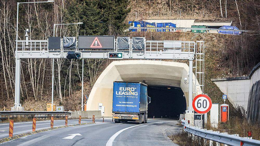 Der Gräberntunnel wird ab 18. März ab 19 Uhr wegen einer Sicherheitsübung gesperrt