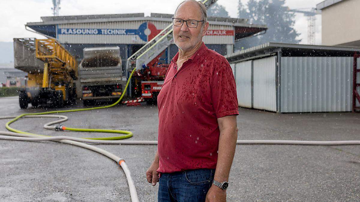 Unternehmer Bernhard Plasounig dankt den Feuerwehrleuten: &quot;Sie sind einmalig&quot;