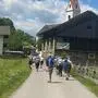 Die Pensionisten aus Virgen auf dem Weg zum Tristacher See